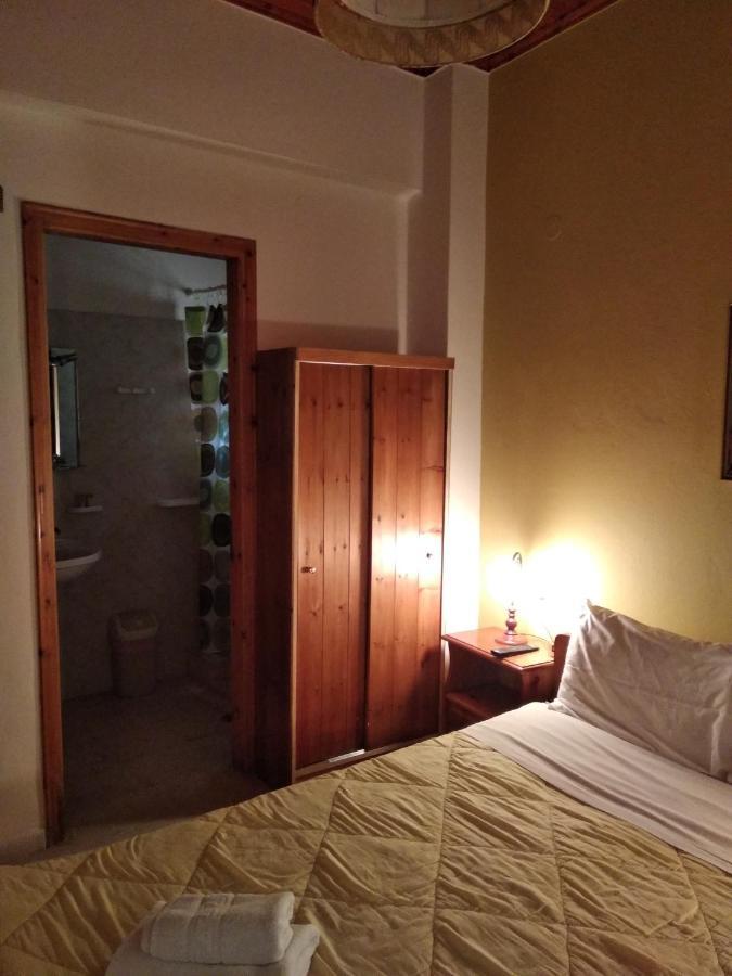 Elatos Rooms Mikrón Khoríon Bagian luar foto