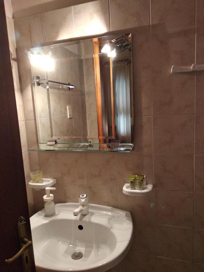 Elatos Rooms Mikrón Khoríon Bagian luar foto