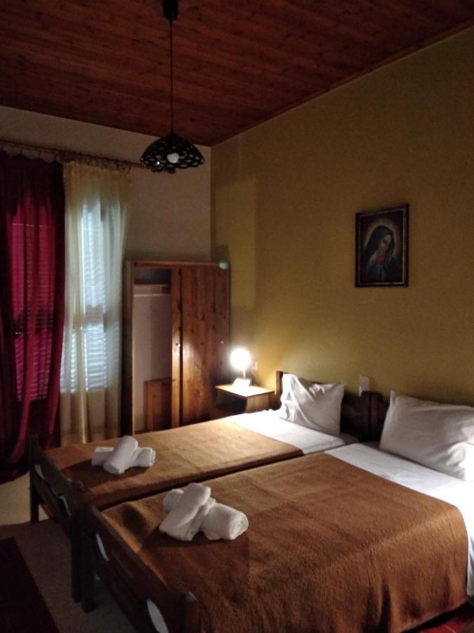 Elatos Rooms Mikrón Khoríon Bagian luar foto