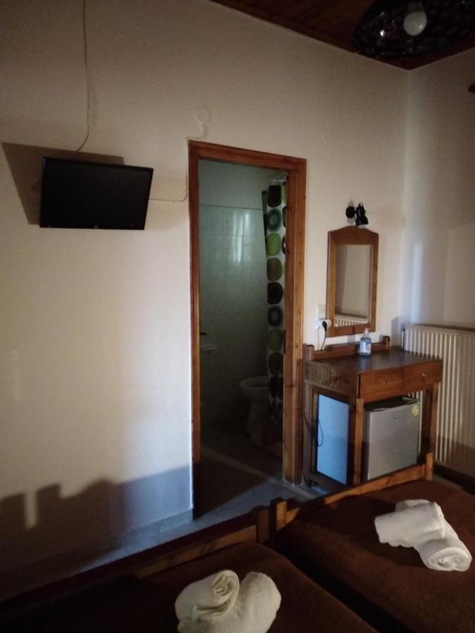 Elatos Rooms Mikrón Khoríon Bagian luar foto