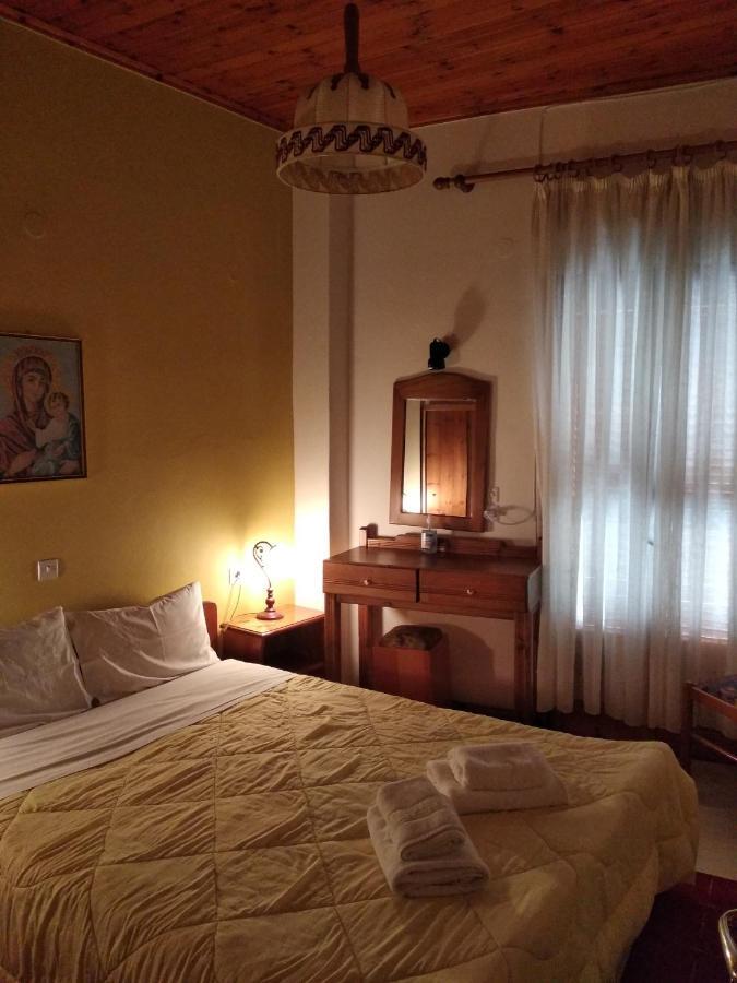 Elatos Rooms Mikrón Khoríon Bagian luar foto