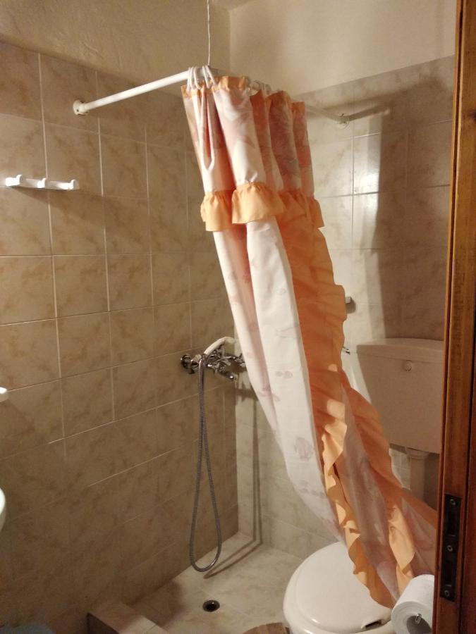 Elatos Rooms Mikrón Khoríon Bagian luar foto