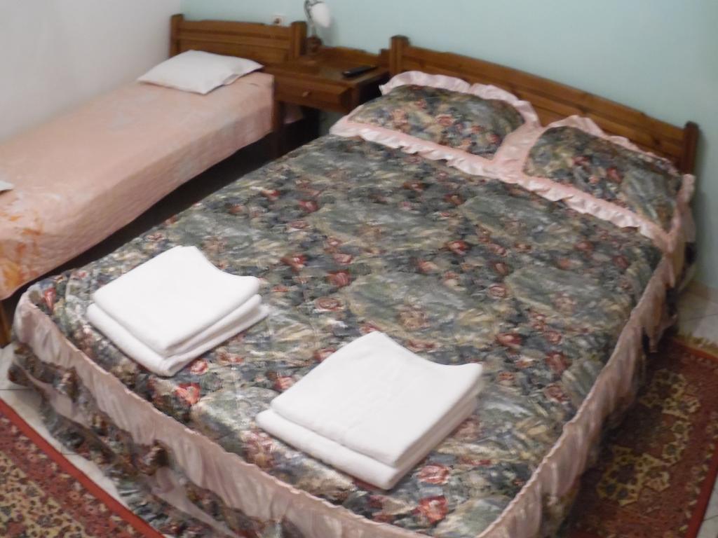 Elatos Rooms Mikrón Khoríon Ruang foto