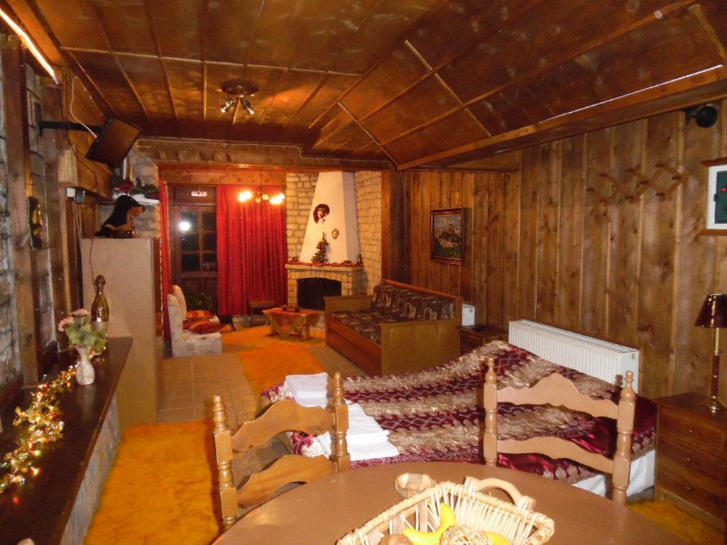 Elatos Rooms Mikrón Khoríon Bagian luar foto