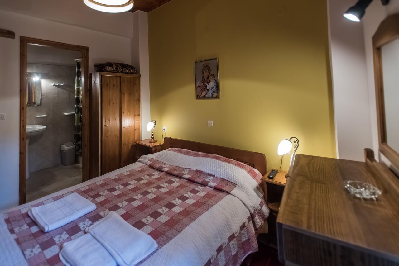 Elatos Rooms Mikrón Khoríon Bagian luar foto