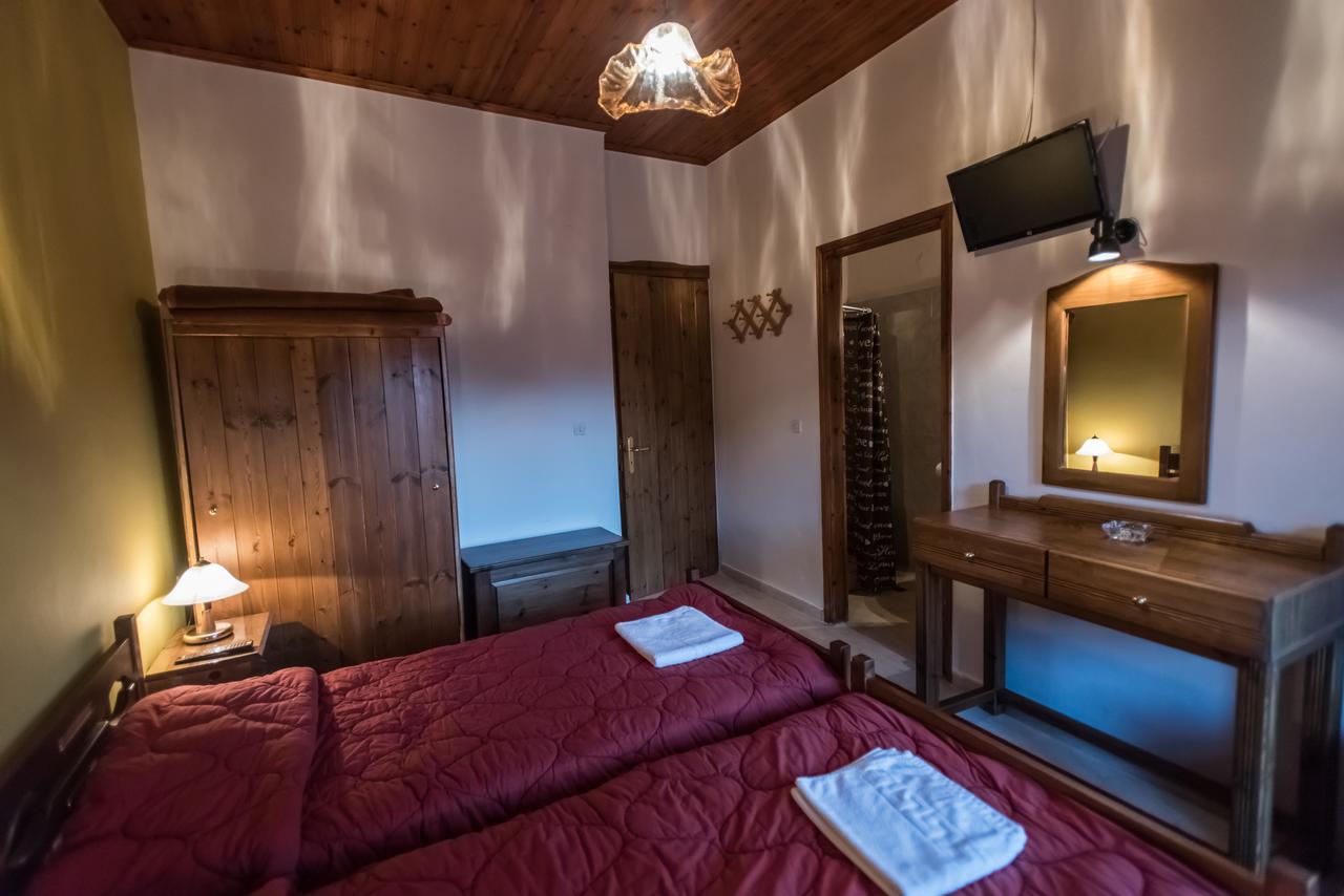 Elatos Rooms Mikrón Khoríon Bagian luar foto
